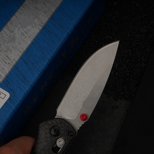Cuchillo Plegable BM565 Bugout con Hoja de Acero de Damasco Tipo Punta de Lanza, Mango de Fibra de Carbono, Apertura Manual, DIY OEM - Product Image 4