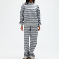 Ensemble survêtement rayé en coton molletonné pour femme avec logo personnalisé – Vente en gros