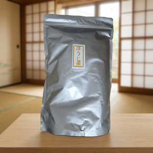 Hojicha instantáneo en polvo, té verde japonés tostado en bolsa plateada de 1 kg, procesado al vapor al estilo japonés - Product Image 1