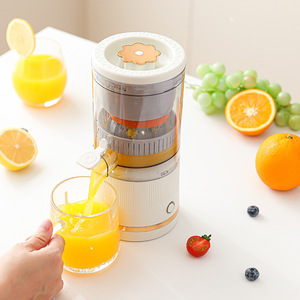 Liquidificador Portátil Elétrico USB Recarregável para Sucos de Frutas Cítricas para Uso em Carro, Casa, Exterior e Hotel - Product Image 4