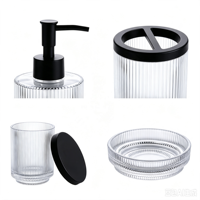 Ensemble de deux flacons de lotion en verre minimalistes avec logo personnalisé, rechargeables, écologiques, durables, pour une utilisation luxueuse dans la salle de bain