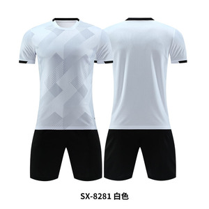 Set di Maglie da <span class=keywords><strong>Calcio</strong></span> Blu Personalizzate all'Ingrosso, Uniforme Unisex con Strisce Sfumate, Completo da Allenamento con Nome della Squadra, Numero e Logo Stampati OEM - Product Image 4