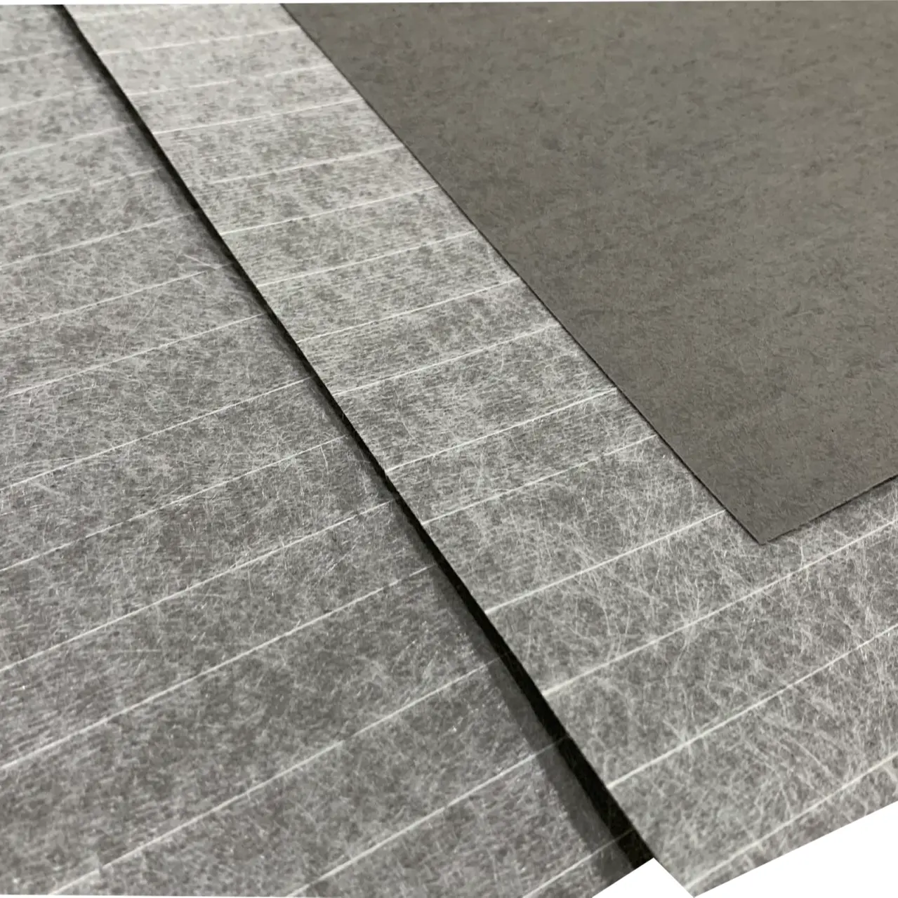 The manufacturer supplies a composite surface layer with a width of 1.2 meters cement coated felt fiber coated felt rock wool bo