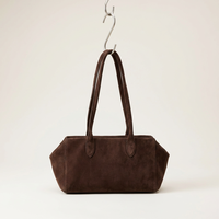 Sac Boston en cuir de vachette souple, style luxe discret, artisanat fait main, tendance, pour femmes, cuir véritable, été automne