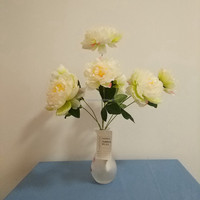 Bouquet de pivoines réalistes en soie, 7 têtes, couleur ivoire, 43 cm, idéal pour centre de table, décoration de Noël et de mariage - Vente chaude