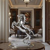 Figurine de cheval en résine argentée électroplaquée Art Déco de luxe - Statue d'animal artistique pour décoration de mariage et de maison, objet de collection