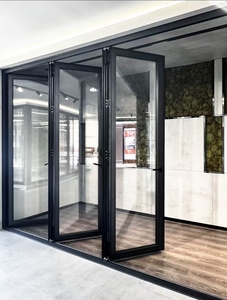 Sistema di Porte Pieghevoli in Alluminio per Patio |   <span class=keywords><strong>Serie</strong></span> 82 ad Alte Prestazioni |   Certificato NFRC, fattore U 1.4, insonorizzato 42dB - Product Image 4