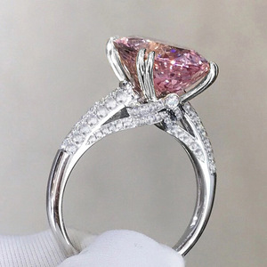 Anello di Design Ovale Grande, Stile Elegante, Anello da Dito per Donne - Product Image 1