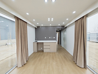 Maison modulaire extensible imperméable entièrement finie, cabane préfabriquée mobile, porte de sécurité en acier, panneaux en laine de roche