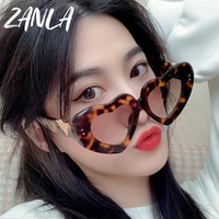 Lunettes de soleil oversize pour femmes, forme cœur et lettre V, tendance et mignonnes, 2023, dégradé vert et rouge coloré, style amour, montures irrégulières