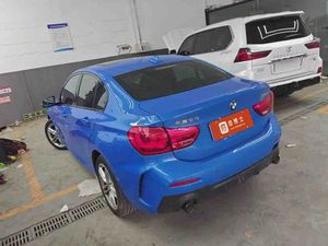 BMW 120i M Yao Night, pintura original azul, carrocería compacta, acero resistente, <span class=keywords><strong>seguro</strong></span> completo, 27.1, puerto de Tianjin, <span class=keywords><strong>coche</strong></span> actual en exportación. - Product Image 4
