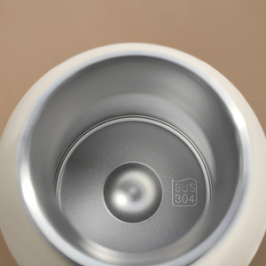 Botella de Agua Portátil Bear de Acero Inoxidable 304, 300 ml, Redonda, Color Blanco Hueso, para Deportes y Viajes - Product Image 4
