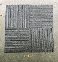 Dalles de moquette commerciales en PP à faible coût pour bureaux, gris uni, avec support en PVC pour couloirs d'aéroports