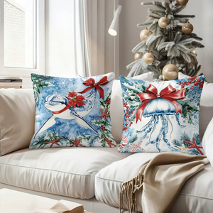 Bantal hiasan Natal berbentuk makhluk laut dengan pita merah dan hiasan holly untuk dekorasi liburan yang meriah - Product Image 4