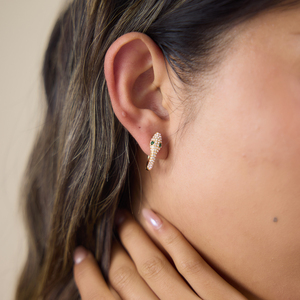 Pendientes de Aro J&D Jewelry de Lujo con Diseño de Serpiente, Chapados en Oro de 18K, Acero Inoxidable, Ojos de Circonia Verde, Resistentes al Agua para Mujer - Product Image 4