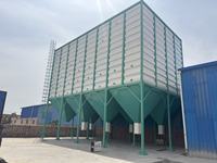 Silo carré de grande capacité 100 tonnes pour le stockage du soja/du maïs/du riz/du riz décortiqué avec système de ventilation en promotion