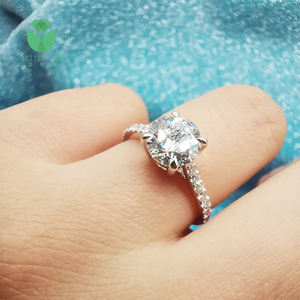 Betterstar 18K oro minimalista diamante compromiso anillo redondo diamante boda banda laboratorio cultivado diamante joyería - Product Image 3