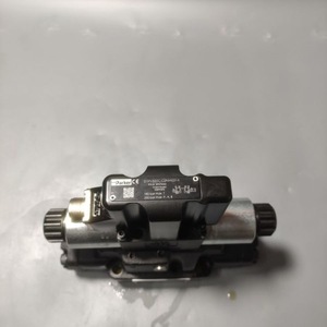 Vanne de commande directionnelle proportionnelle Parker D41FBB31FC2NF00 Température de fonctionnement -40°C à 200°C - Product Image 5
