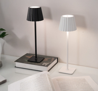 Lampe de table de chevet pour salon et chambre à coucher, lampe de bureau rechargeable avec batterie, LED tactile, 3 niveaux de luminosité, lampe de bureau en métal