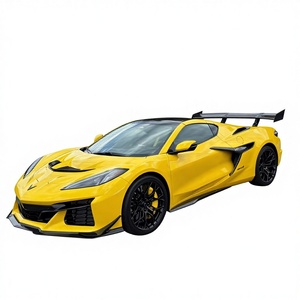 Aile arrière en fibre de carbone sèche pour Chevrolet Corvette C8 ZR1 - Product Image 1