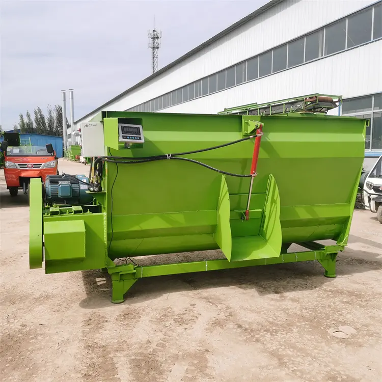 TMR crushing mixer cattle and sheep forage horizontal mixer dry and wet dual purpose feed mixer small-scale cattle farming