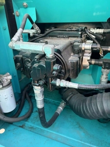 Mini pelle Kobelco SK140LC-8 bien entretenue à faibles heures de travail haute performance bonne condition pompe à moteur boîte de vitesses japon - Product Image 5