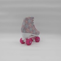 Usine directe de haute qualité meilleure vente adulte Quad Style traditionnel chinois couleurs PU Skate chaussures pour enfants et professionnels