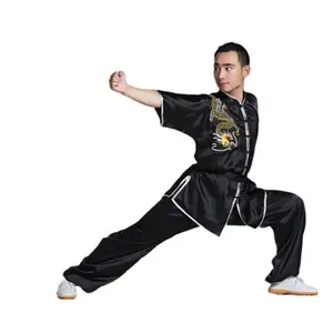刺繍された中国の武術競技カンフースーツ武道ユニフォーム