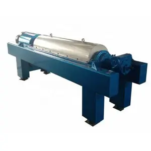 Sludge centrifugal dewatering machine