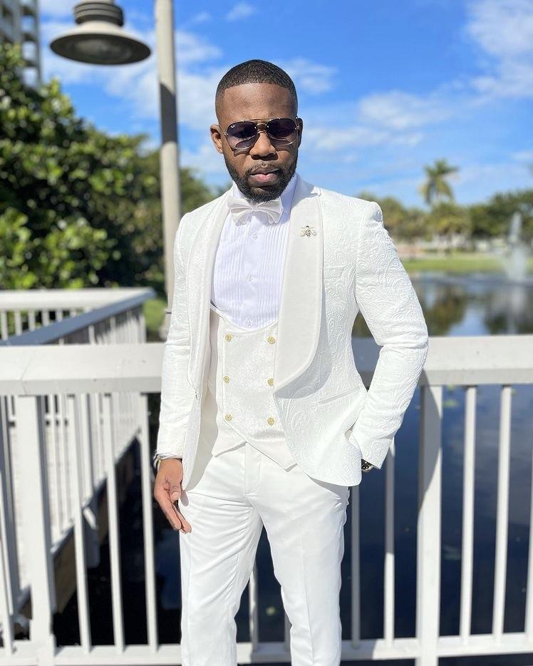 Blanco Ternos Para Matrimonio Hombres Esmoquin De Cachemir Blanco