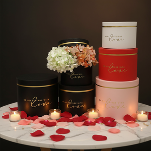 AM-GPA33 Ammy Set di Tre Scatole Rotonde Vuote per Regalo con Lettere <span class=keywords><strong>LOVE</strong></span> Incise in Oro e Fiori Artificiali - Product Image 3