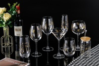 Ensemble de verrerie multi-style à motif de feuille d'or de luxe pour la maison, le bar, les fêtes, collection de verres à boire élégants et de qualité supérieure