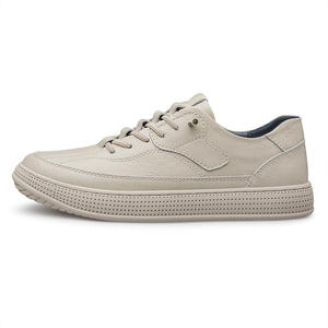 Chaussures de sport basses pour hommes, en cuir de vachette, à bout rond, couleur unie, respirantes, décontractées, blanches, à semelle épaisse, pour l'automne et l'été - Product Image 3