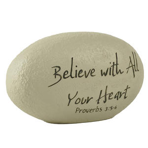 Ornement de Pâques Faith Rocks en résine écologique avec message «Crois de tout ton cœur» - Product Image 4