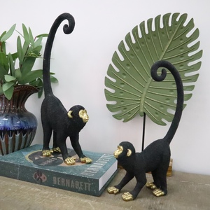 Estatua de Mono de Resina con Cola Colgante, Decoración para el Hogar, Venta al por Mayor - Product Image 1