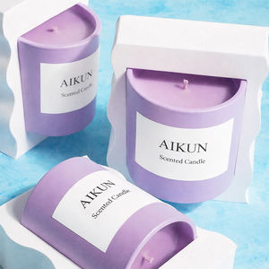 Vela Aromática Personalizada AIKUN en Taza de Cerámica con Cera de Soya Natural para Regalo de Boda y Decoración del Hogar - Product Image 3