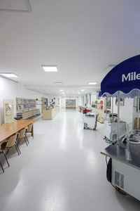 เครื่องทำไอศกรีมเจลาโตเชิงพาณิชย์ <span class=keywords><strong>V2</strong></span>ชุดสองหม้อกาแลคซีโปรหลายไมล์ใบมีดโกนแบบปรับได้เองไม่มีสารตกค้างไม่มีน้ำแข็งที่สะสม - Product Image 5