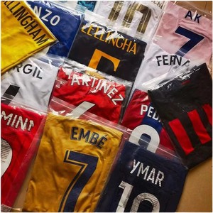 Maglia da Calcio Estiva Stampata Nuova Collezione 2026 OEM Ingrosso - Maglietta Corta Retrò 100% Ufficiale: Real Madrid, AC <span class=keywords><strong>Milan</strong></span>, Bayern - Product Image 1