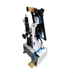 Máquina automática hidráulica para quitar hormas de fábrica de calzado, equipo de calzado a presión de aceite, componente de motor principal 220V 120kg - Product Image 1