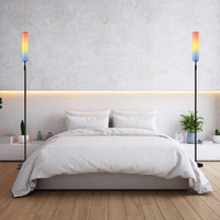 Lampadaire LED RGB+CCT moderne en fer, design Cheval au galop, pour chambre et salon, avec application intelligente et lumière d'ambiance
