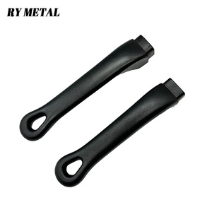 Vente en gros pièces d'extension <span class=keywords><strong>de</strong></span> poignée en bakélite poignée <span class=keywords><strong>de</strong></span> mijoteuse batterie <span class=keywords><strong>de</strong></span> cuisine <span class=keywords><strong>de</strong></span> remplacement poignée amovible pour casserole - Product Image 4