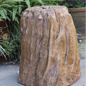 Resin <b>Tree</b> Stump Lamp Ip65 Led Garden <b>Light</b> Plastic Body <b>Outdoor</b> Landscape Lighting - Product Image 4