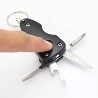 Mini-outils multifonctionnels personnalisés en métal avec tournevis, lumière LED et ouvre-bouteille, porte-clés promotionnel, accessoire publicitaire