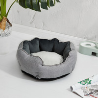 Lit d'hiver chaud pour animaux de compagnie Chien Chat Nid doux pour animaux de compagnie avec tapis amovibles Forme octogonale Chenil Canapé-lit
