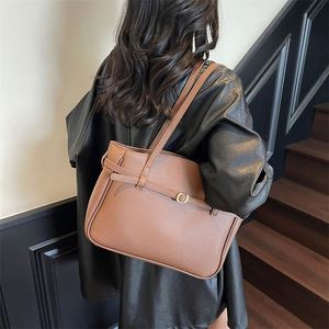 Minimalist Style Plain Color Tote Bags Waterproof PU Leather Handbag Daily Outdoor Working Totes - Product Image 6