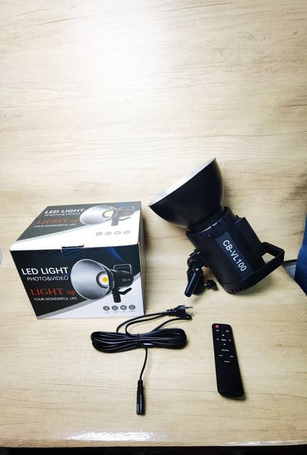 CB-VL100 Light Emitting Diode Light Studio Video Photo Shooting COB Lamp Remote Control Continuous Metal Shell Lighting Lamp