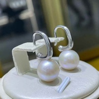 Boucles d'oreilles raffinées à dos fixe avec perle, clous d'oreilles simples avec grosse perle lisse, accessoire de mode féminin pour offrir en cadeau