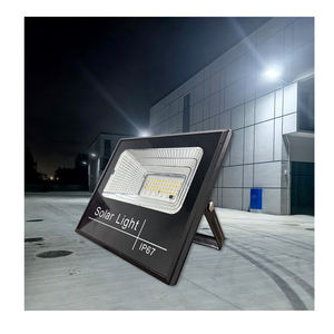 Direction réglable garantie de 5 ans lumière d'inondation de sécurité LED solaire télécommande 3000-6500K pour les stades de sports de route de jardin - Product Image 1