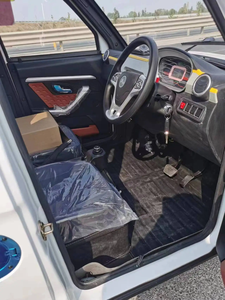 Mini Vehículo Eléctrico Chino Económico de Marca LTL, 4 Puertas, 4 Ruedas, 5 Plazas, Batería de Litio de 72V 1500W, Velocidad Máxima Ajustable - Product Image 3