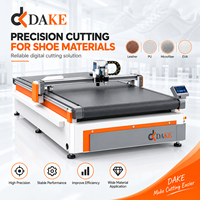 Cutter CNC professionnel pour matériaux composites : fibre de carbone, fibre de verre, Kevlar, noyau alvéolé, PVC, PET, mousse et feutre composite